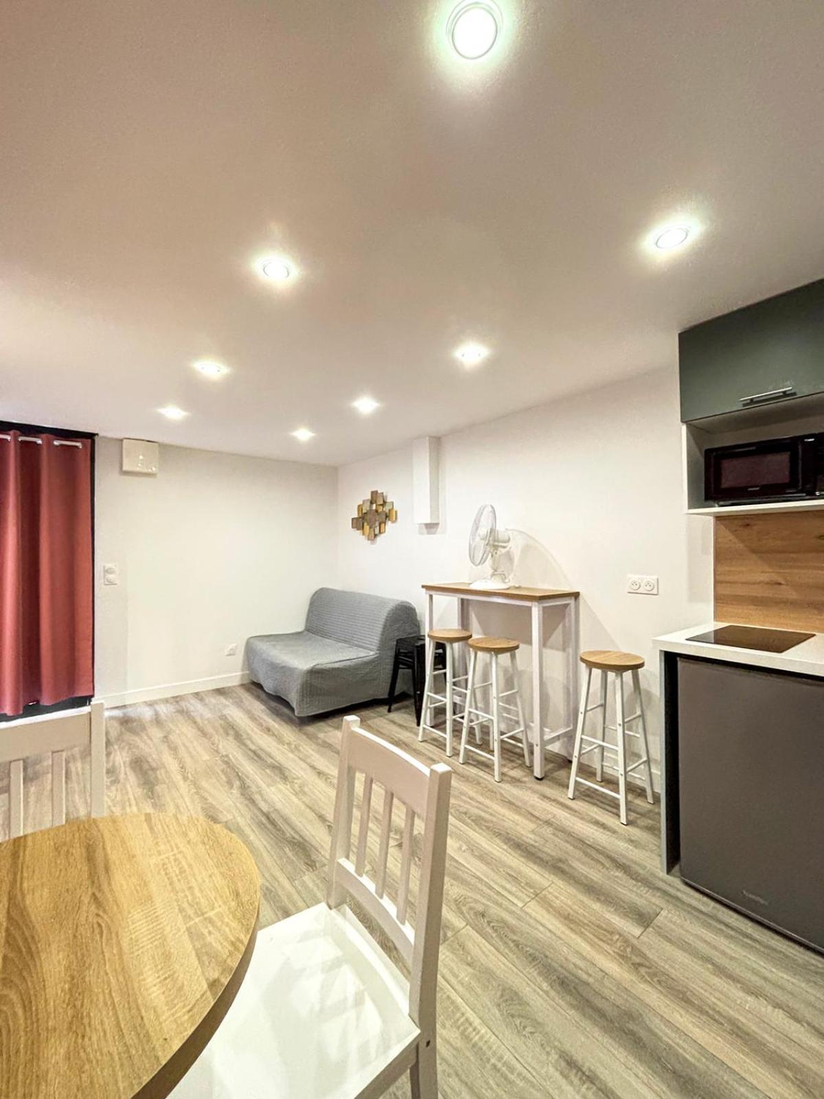Nets Inn Apartments - Robida Paříž Exteriér fotografie